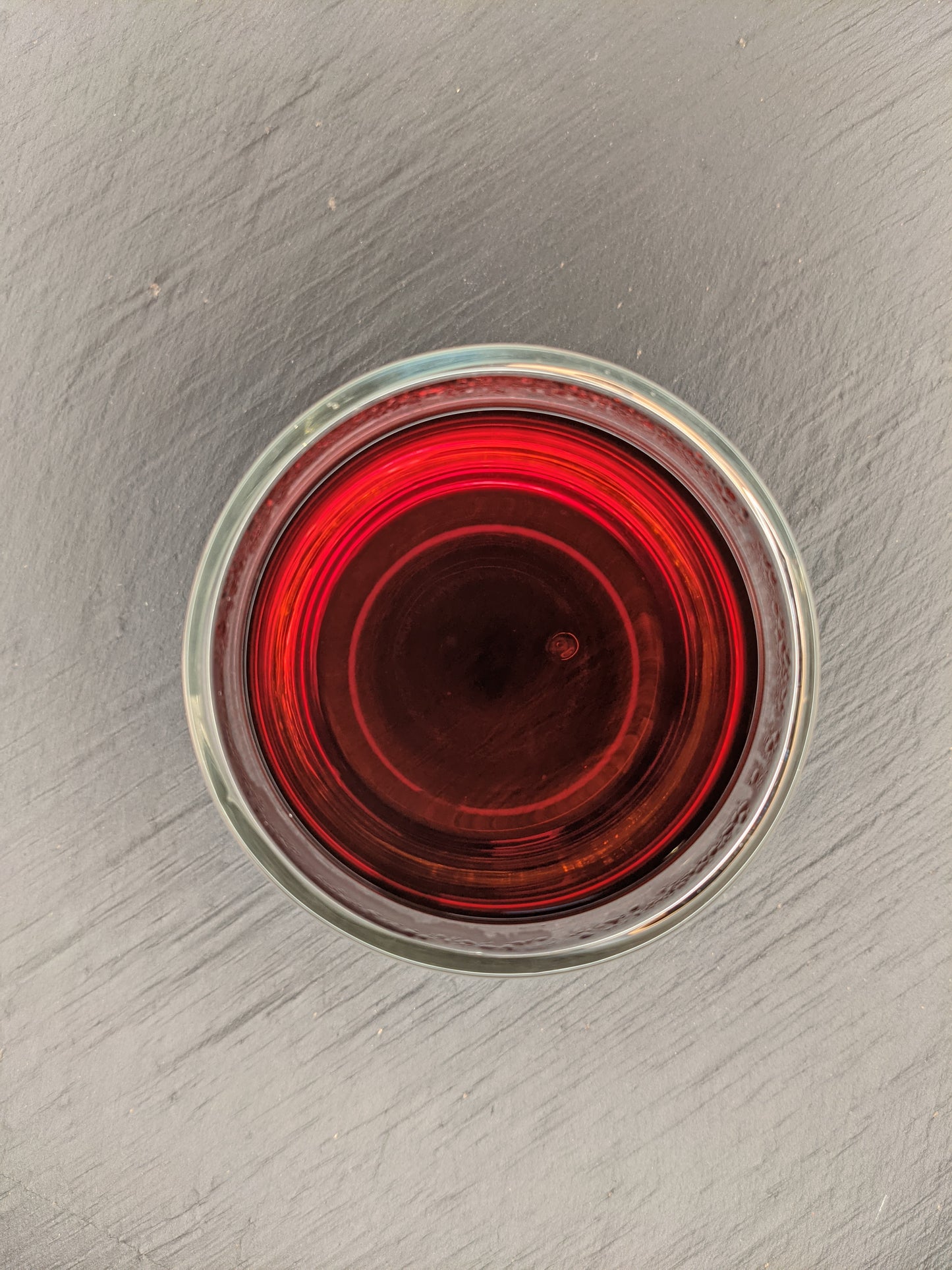 tasse de thé fruits rouges